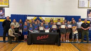 MACKS CREEK SIXTH GRADE STUDENTS RECOGNIZED FOR COMPLETING THE DARE PROGRAM