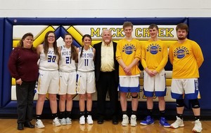 Macks Creek Recognizes 2021 Basketball Seniors